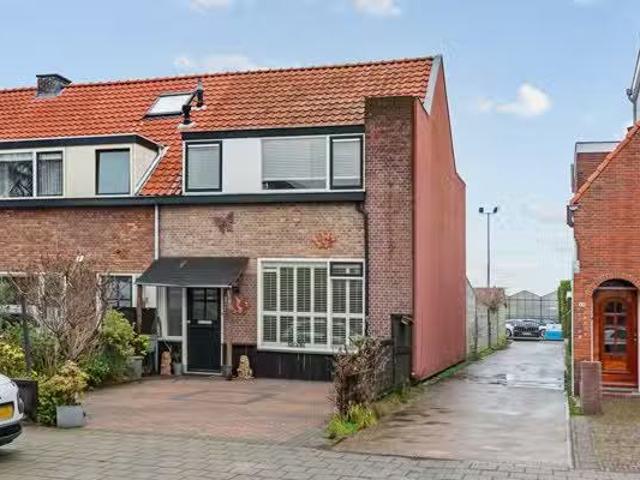 Te koop: Ambachtsweg 46, 2291 EX Wateringen Ambachtsweg 46.