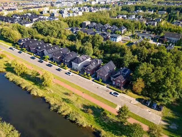 Te koop: Bezaan 43, 1319 EP Almere Bezaan 43, 1319 EP Almere