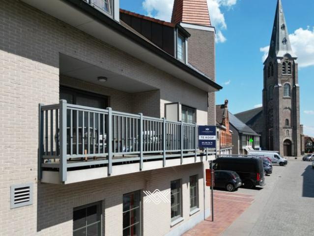 TE KOOP BIJ LANDBERGH: instapklaar appartement te Ruiselede