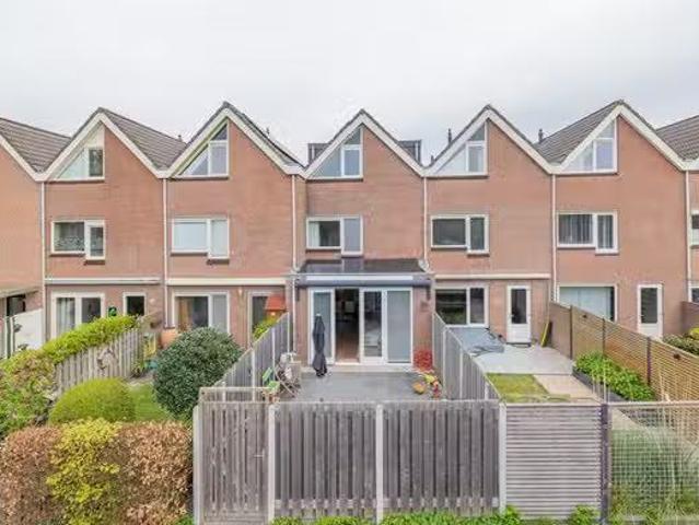 Te koop: Boekhorstlaan 206, 2215 BL Voorhout Meer licht. Mee.