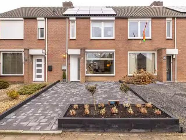 Te koop: Einder Coolhoff 43, 6155 JE Puth Einder Coolhoff 43.