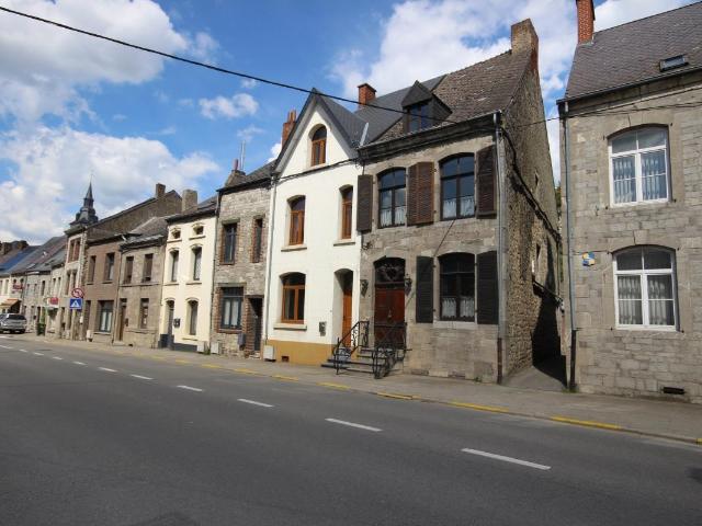 te koop Huis Couvin