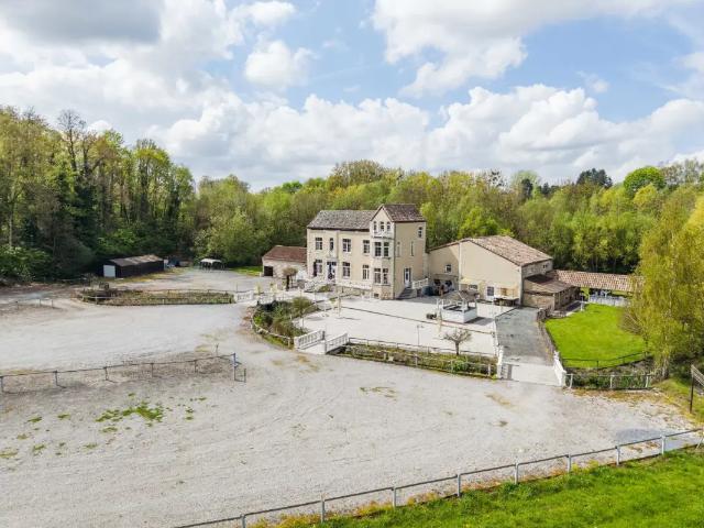 te koop Huis gemengd gebruik Nijvel