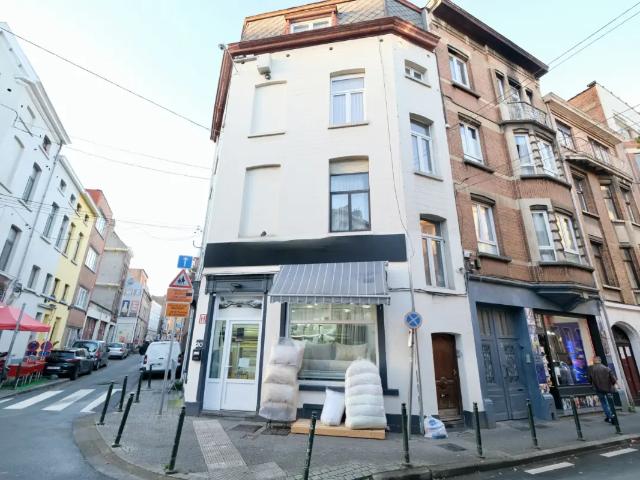 te koop Huis gemengd gebruik Sint Jans Molenbeek