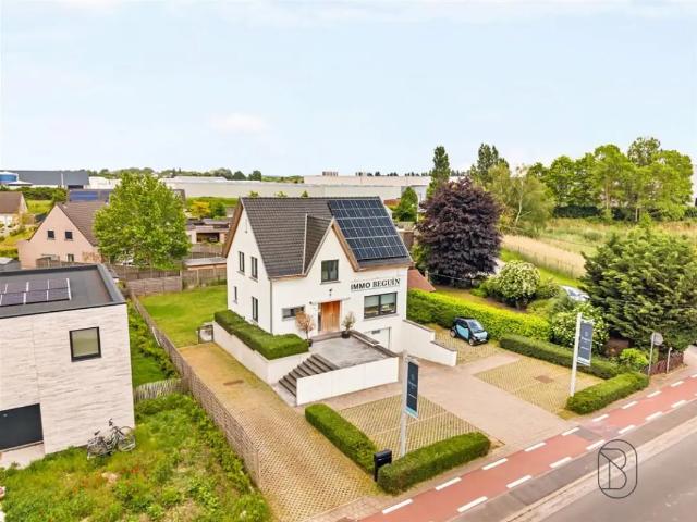 te koop Handelspand Sint Eloois Vijve