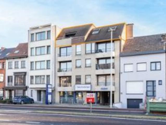 Te koop: instapklare penthouse met 3 slaapkamers en garage!