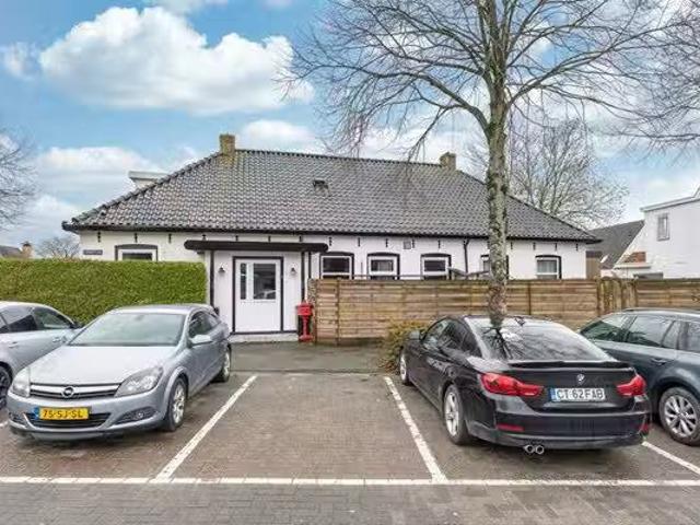 Te koop: J. P. van der Bildtstraat 2, 9077 SK Vrouwenparochie.