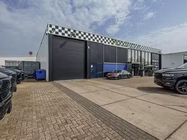 Te koop: J. van der Heydenstraat 2, 3281 NE Numansdorp J. va.