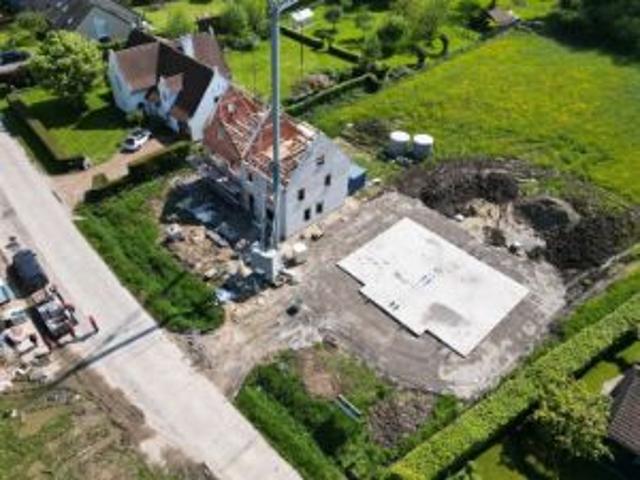 Te koop, landelijk gelegen nieuwbouwproject tussen de vel.