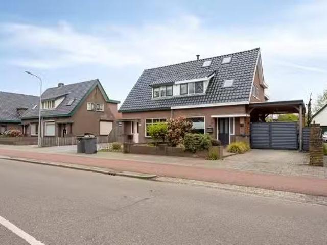 Te koop: Leemweg 107, 6603 AK Wijchen Leemweg 107, 6603 AK W.