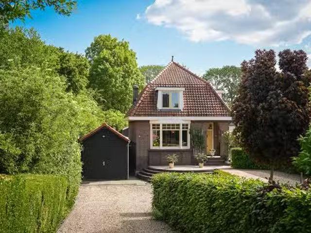 Te koop: Lingedijk 9, 4155 BA Gellicum Vrijstaande jaren ’30.