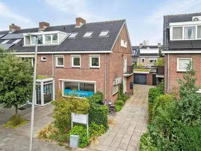 Te koop: Loevestein 7A, 2352 KM Leiderdorp Loevestein 7A, 23.