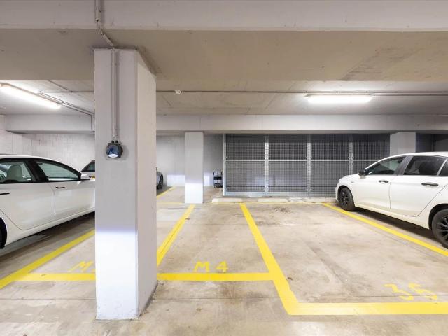 te koop Parking Evere