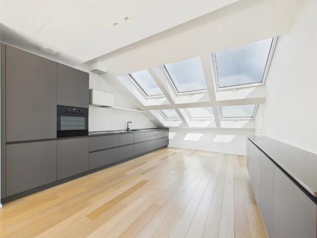 te koop Penthouse Sint Joost ten Node