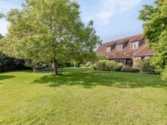 Te koop, ruime villawoning nabij de Oude Leie te Bachte.