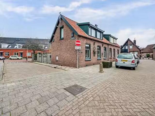 Te koop: Roodenburg Vermaatstraat 37, 3295 BN 's Gravendeel.