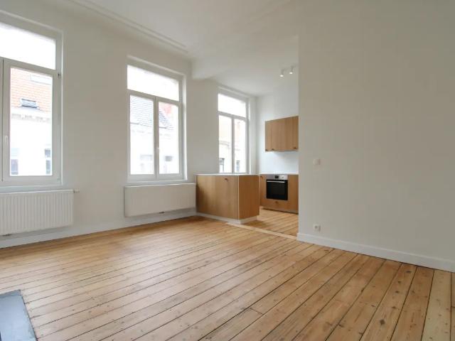 te koop Triplex Elsene