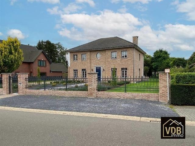 te koop Villa Dilsen Stokkem