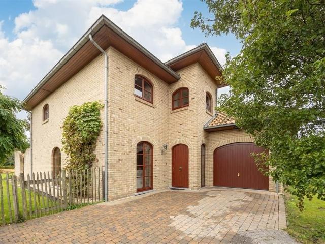 te koop Villa Heffen