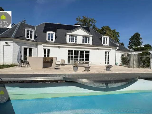 te koop Villa Sint Genesius Rode