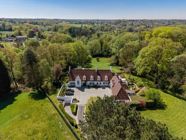 te koop Villa Sint Genesius Rode