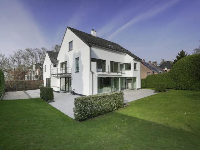 te koop Villa Sint Pieters Woluwe
