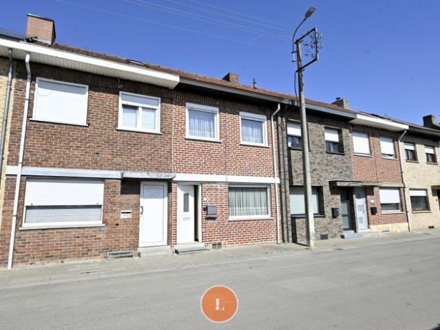 Te koop woning met garage te Harelbeke