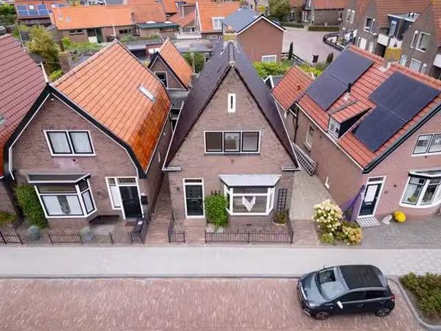 Te koop: Zwinstraat 62, 1779 BH Den Oever Vrijstaand wonen i.