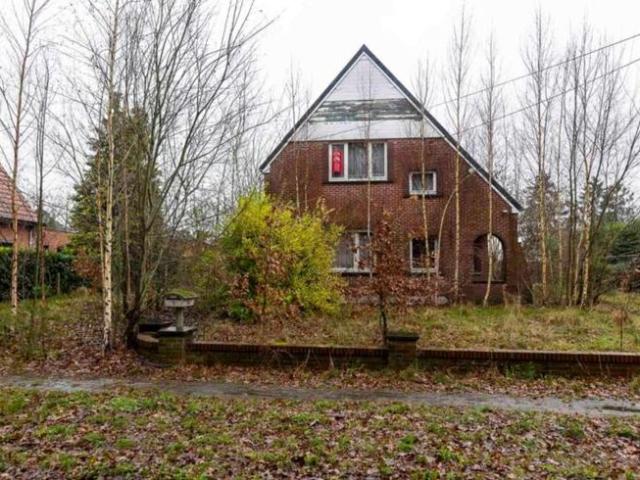 TE RENOVEREN GEZINSWONING