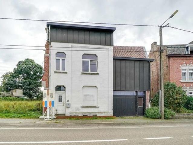 Te renoveren eengezinswoning met 3 slpk