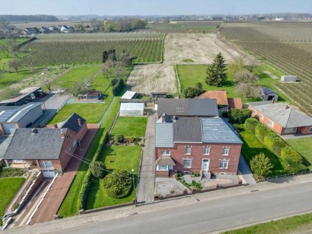 Te renoveren, landelijk gelegen woning/ projectgrond