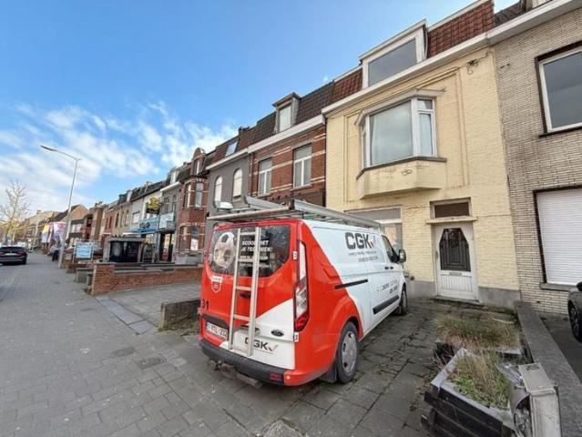 TE RENOVEREN RIJWONING
