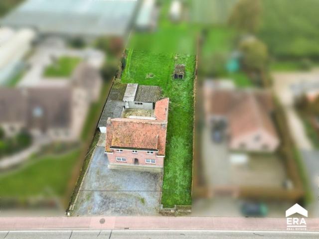 Te renoveren woning met 4 slpk in Terkoest