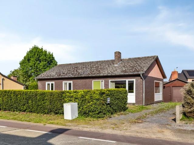 Te renoveren woning of bouwgrond 19,5 m breed 6% BTW.