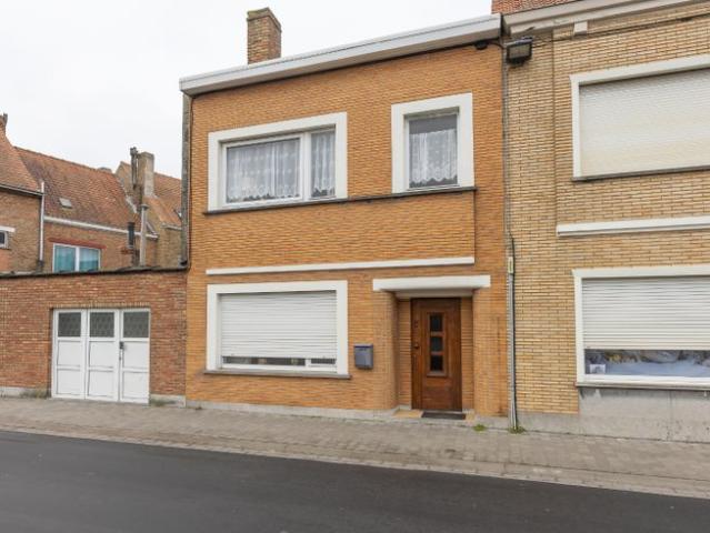 Te renoveren woning in Oostende