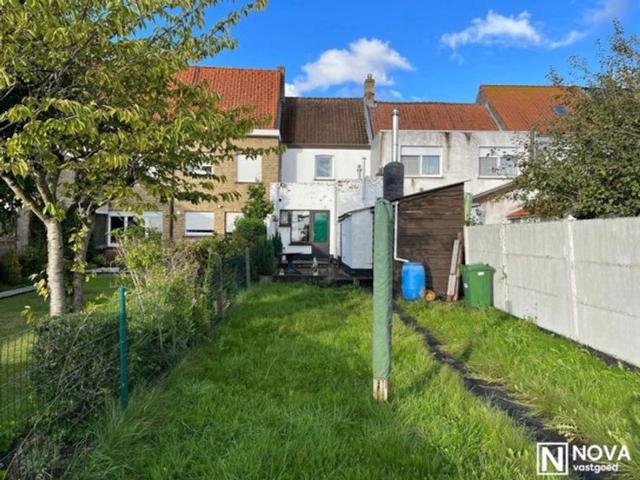 Te renoveren woning stadsrand
