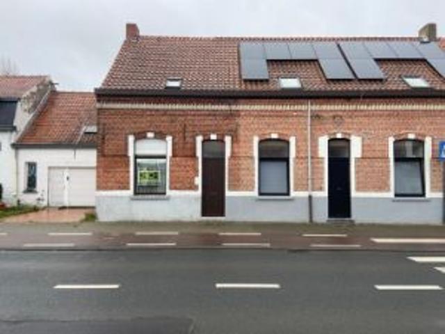 Te renoveren woning te koop in Kaprijke