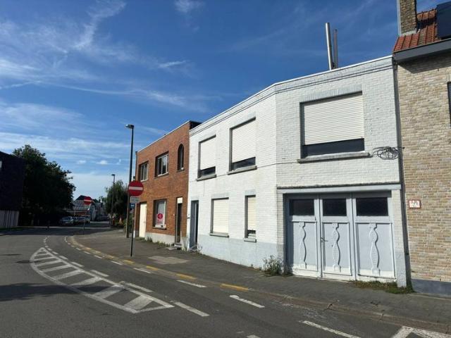 Te renoveren woning te koop te Blankenberge