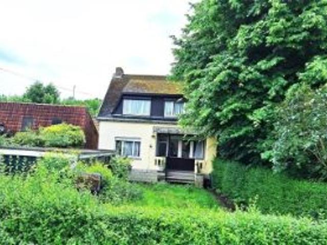 TE RENOVEREN VRIJSTAANDE WONING of NIEUWBOUW