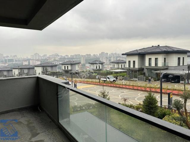 Tema İstanbul 2 B Bloklar'da Kiralık 3+1 Daire
