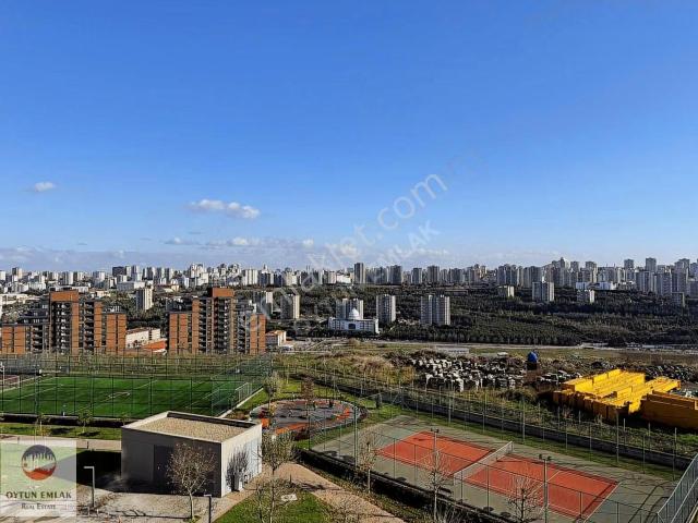 Tema İstanbul Kısa Katlı Blokta Kiralık 3+1 Daire 156 M²