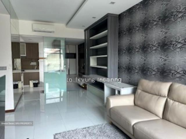 Tembeling Court D15, Apartment