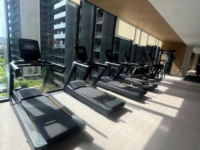 Tembusu Grand D15, Condominium
