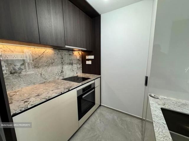 Tembusu Grand D15, Condominium