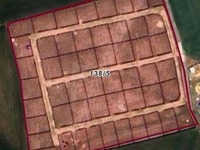 Temelli Bacı'da kök tapu 18.579m2,Doğalgaz ve Suyu vardır
