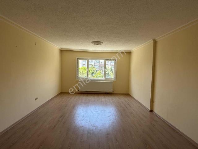 Acil! Temelli De Katta Ve Güneşli Cephede Kiralık 3+1 Daire