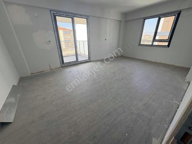 Temenos'tan Fırsat 4+1 Dubleks Sıfır Daire
