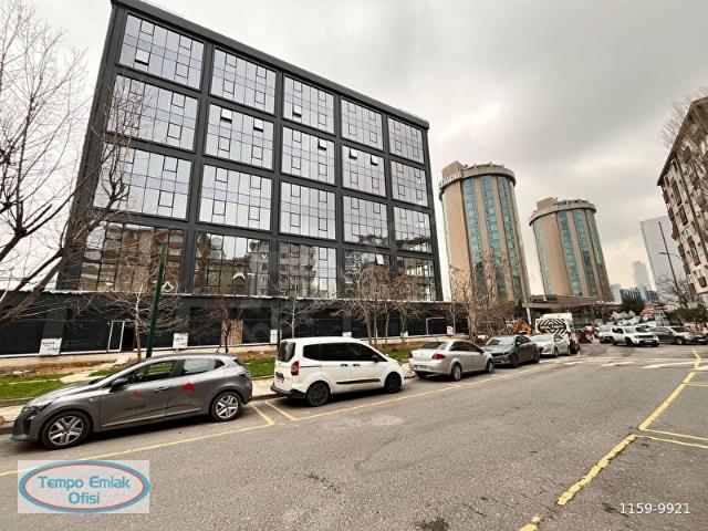 TEMPO'DAN E5'TEN GİRİŞLİ HİLTON YANI 140m2 SIFIR PLAZA KATI