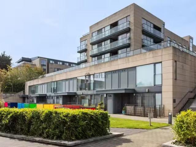 Temple Court, Milltown Avenue, Mount Saint Annes, Milltown, Du.