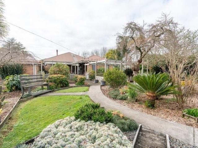 temple view, 4 bedrooms